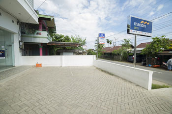 Airy Syariah Pemurus Baru Bumi Mas Raya 25 Banjarmasin Hotel Banjarmasin  Buitenkant foto
